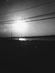Subpar iPhotog on train ride home