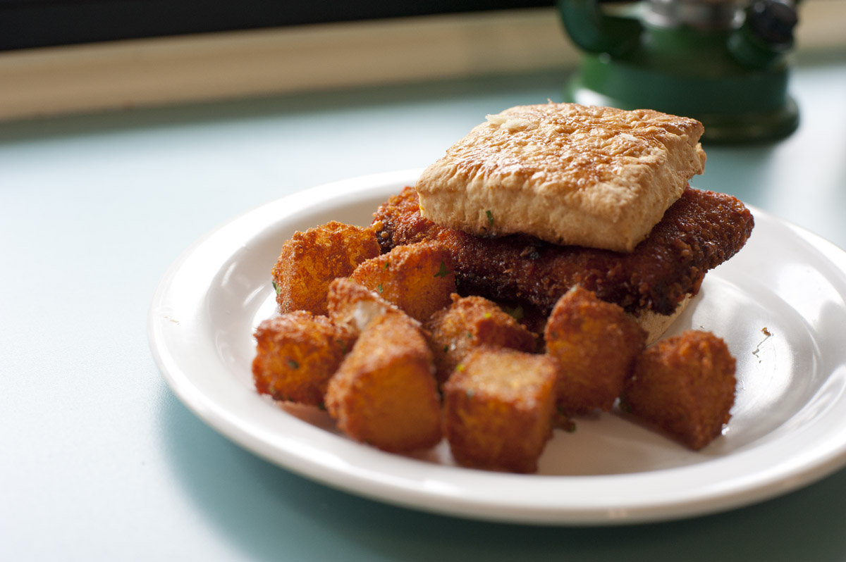 Five Places to Eat in Portland, Maine – The Rubber Scraper Movement